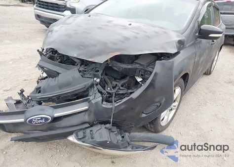 2013 Ford Focus Se z USA, uszkodzony, nr VIN 1FADP3F29DL368243